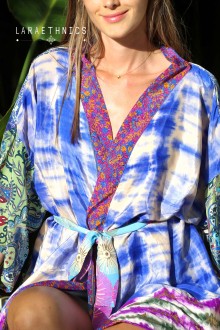 KIMONO COURT - OCTAVIA AZUR