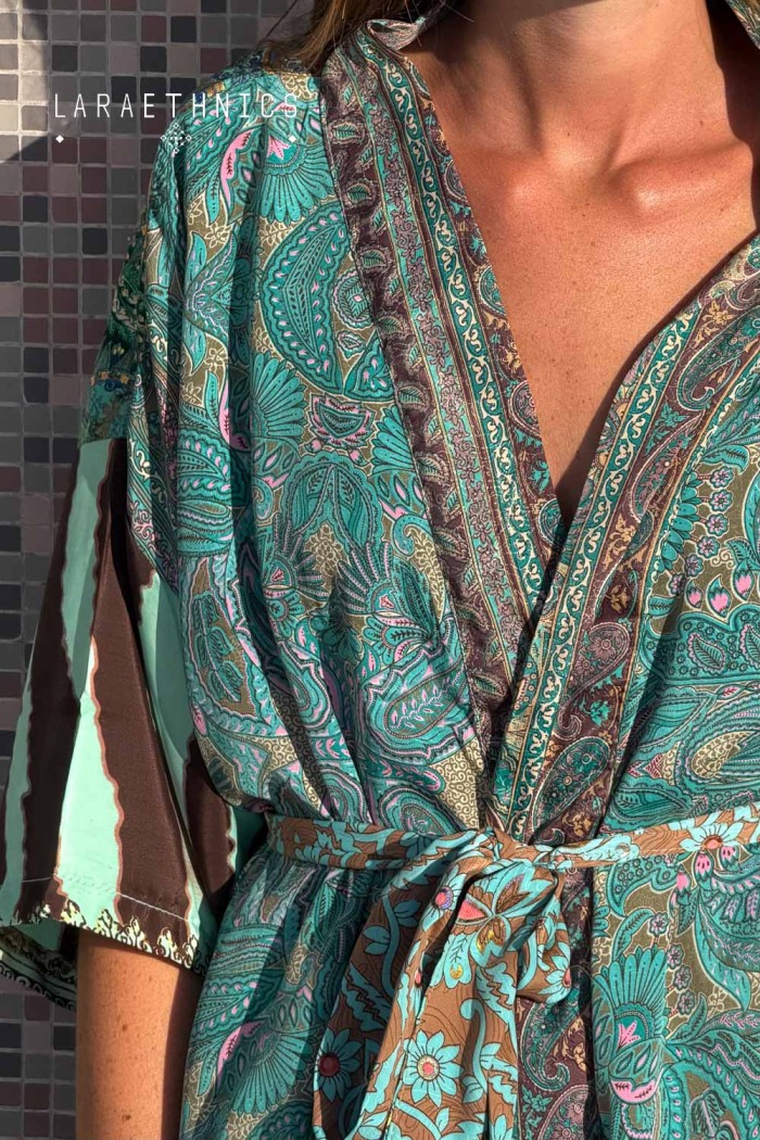 KIMONO DE PATCHWORK - OCTAVIA BORA